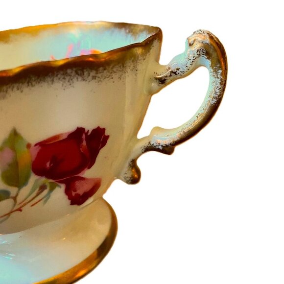 50s English Bone China Cabbage Roses Teacup and Saucer set< Bridgerton style! - Picture 7 of 16